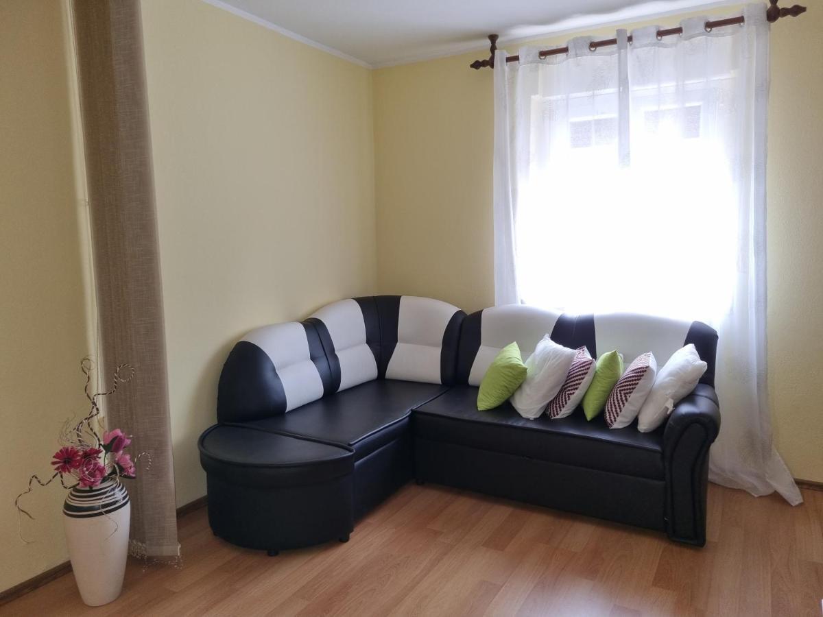 Apartment Sanja 帕津 外观 照片